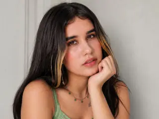 Xlovecam Free Porn Cam of KatieDesirX