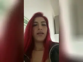 Xlovecam Live Sex of AlissaBrown