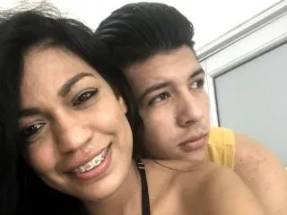 Xlovecam Sex Cam of LaSantaKaren