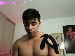 Xlovecam Live Porn of DevinHunter