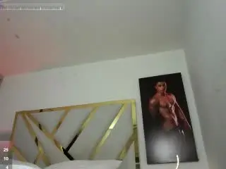 Xlovecam Adult Webcams of DevinHunter