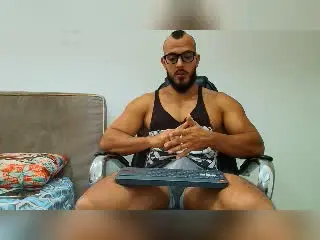 Xlovecam Adult Webcam of TitanMax