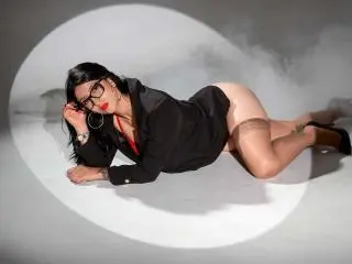 Xlovecam Sex Chat of ZarayFeet