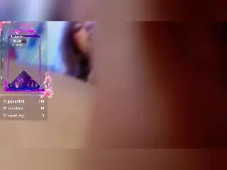 Xlovecam Sex Cam of PamelaXFox
