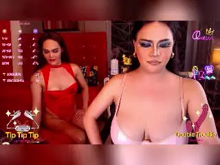 Xlovecam Free Live Porn of TwoBombShell