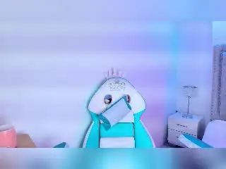 Xlovecam Free Live Porn of LiaAdams