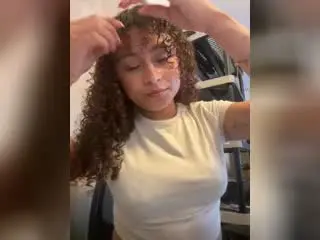 Xlovecam Live Sex Cam of SofiaPassionne