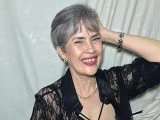 Xlovecam Watch Live Sex Cams of BelleBlondx