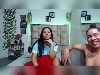 Xlovecam Adult Webcams of MollyXDamiam