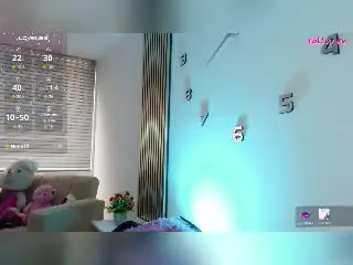Xlovecam Free Live Porn of SophieDragun