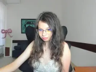 Xlovecam Best Webcam of VikkiRi
