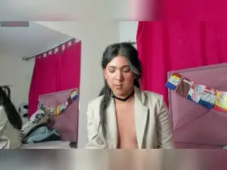 Xlovecam Watch Live Sex Cams of ZoeHotMoretti